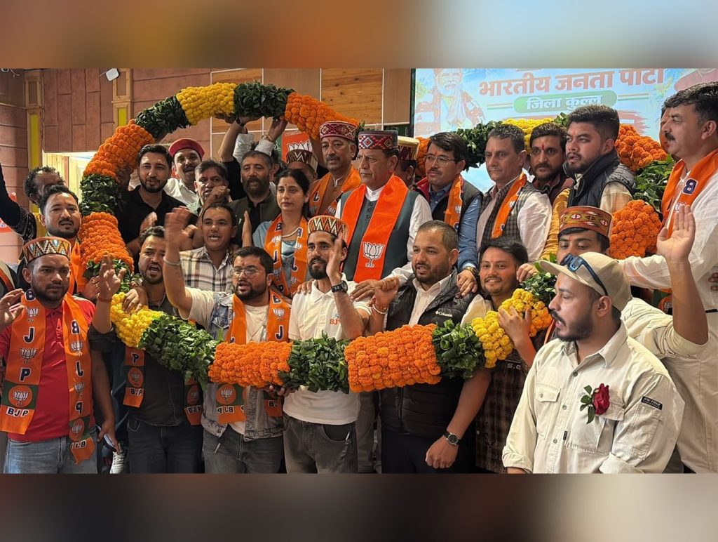 Bindal alleges cuts in bus services, rise in ration prices